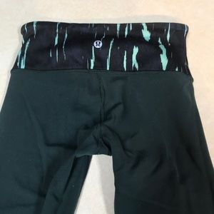 Lululemon Size 2 Reversible legging